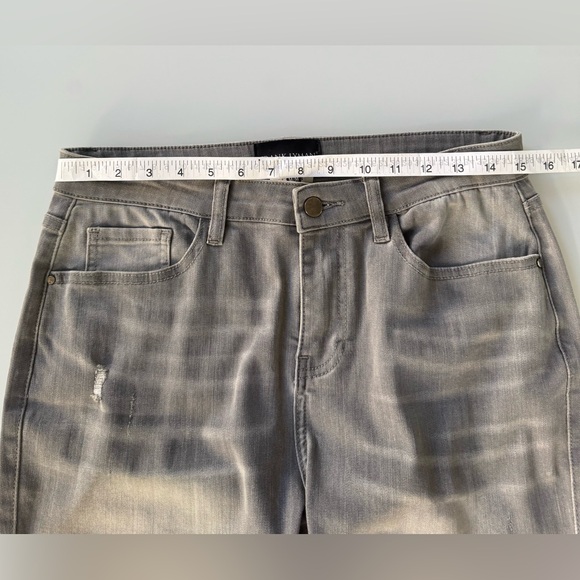 Frank Lyman Gray Embellished Hem Jeans RARE SAMPLE Size M - Picture 9 of 15
